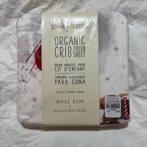 West elm pottery barn kids smiley Santa organic fitted crib sheet Christmas 🎅